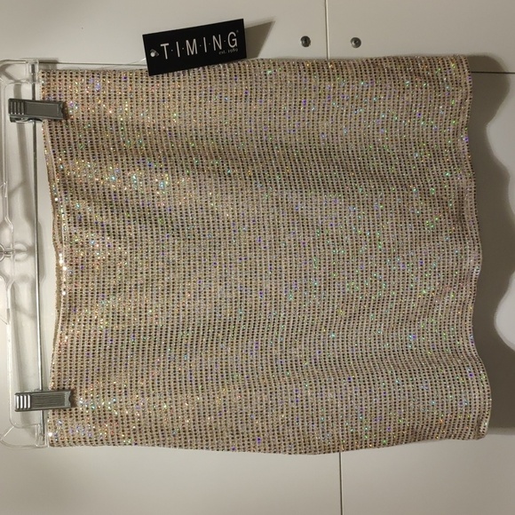 Timing Dresses & Skirts - NWT Timing Gold Sequin Mini Skirt Size L Stretch Party Holiday NYE Cocktail Spar